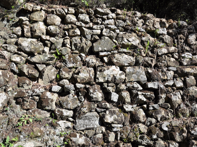 Muro di pietra a secco